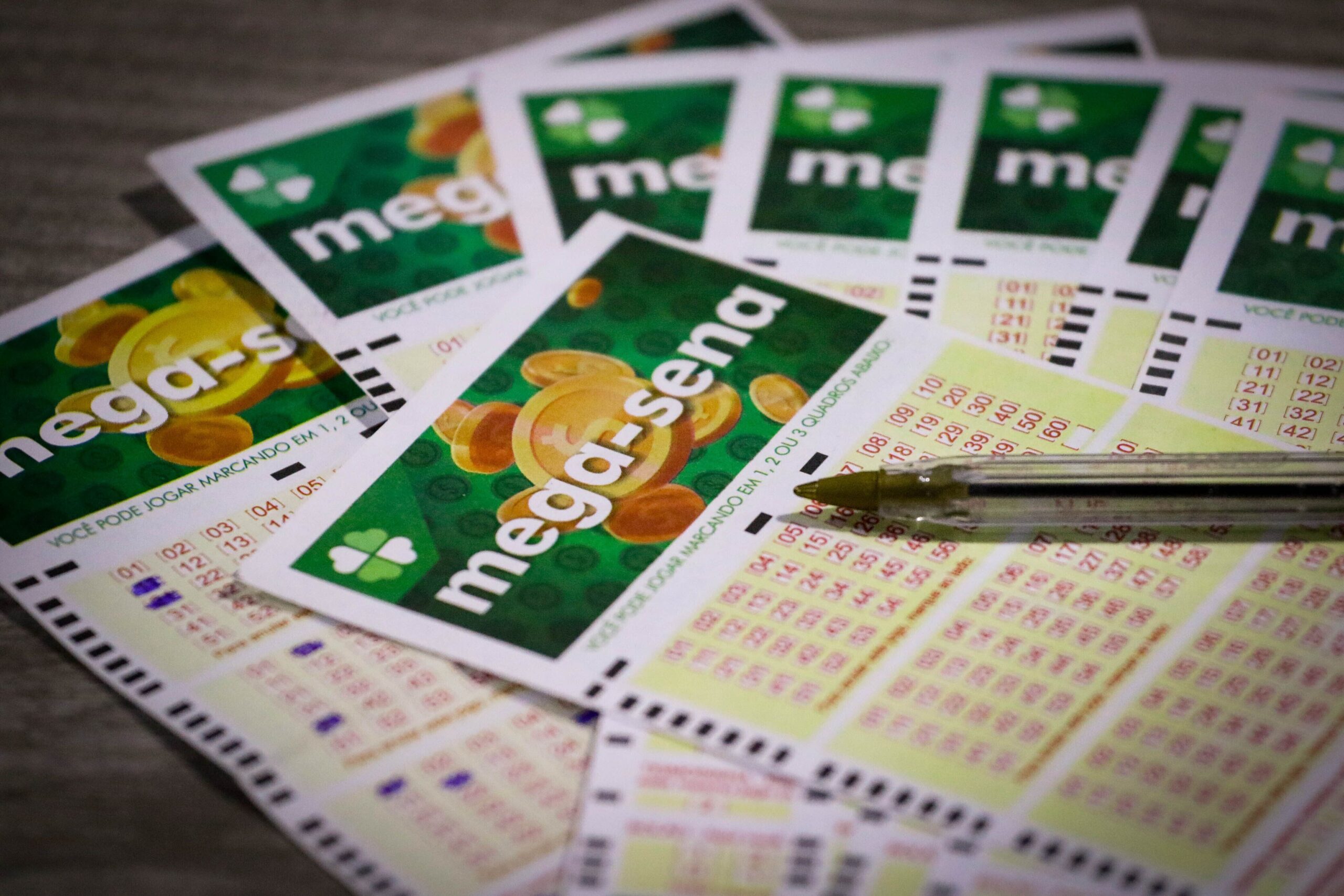 Mega-Sena 2794: sorteio desta quinta (7) pode pagar R$ 140 milhões