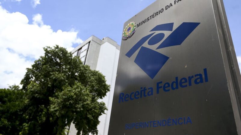 IR 2025: entenda como elevar a restituição com gastos de saúde e educação