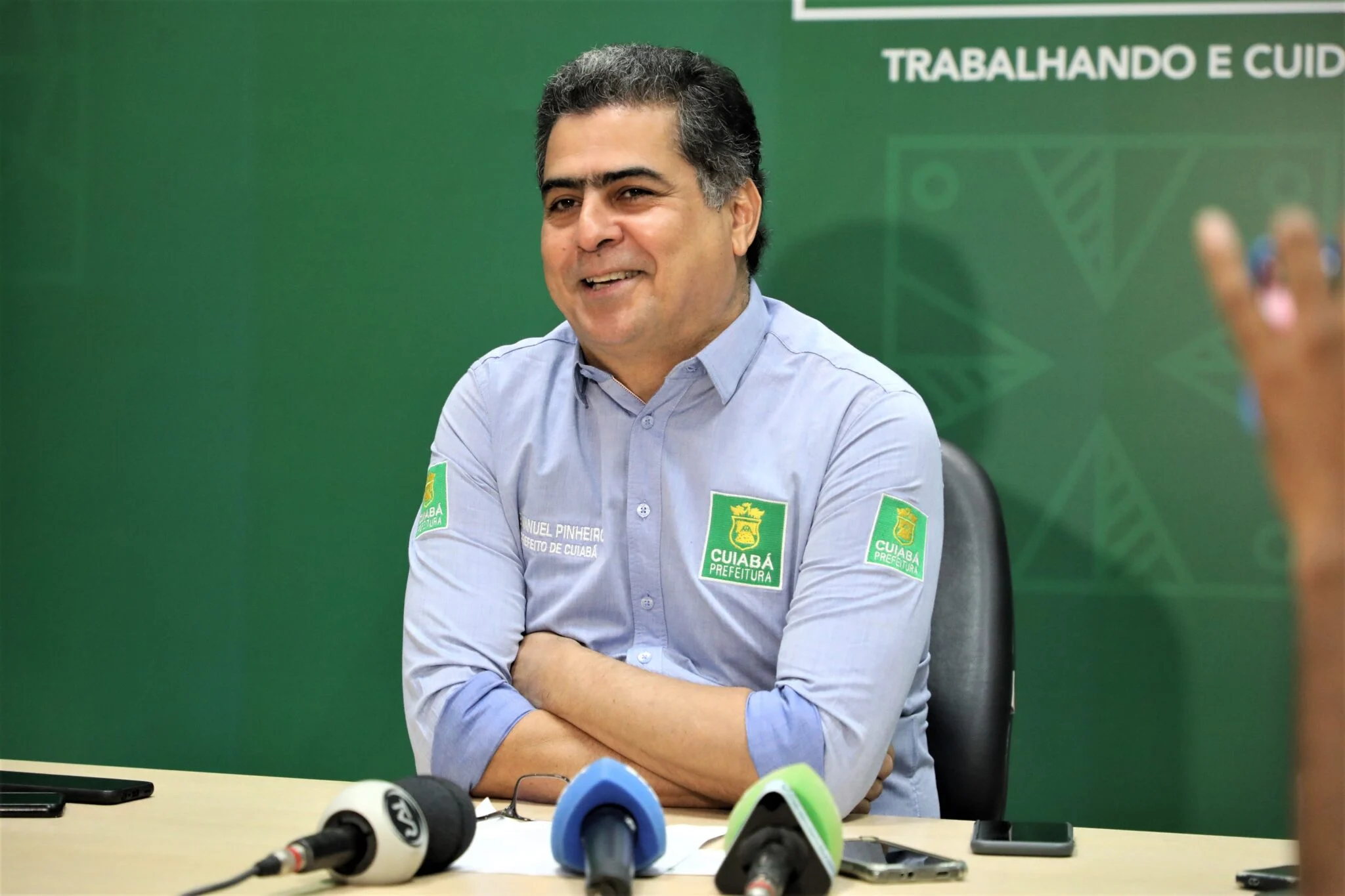 Emanuel elogia Abílio por emenda de R$ 4 milhões para Cuiabá e ‘bafão’ na Santa Casa: “Fiquei fã, agora”