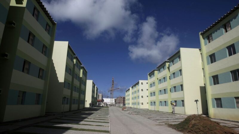 Combate ao déficit habitacional deve ser pauta de todos os entes da União, avalia setor de construção
