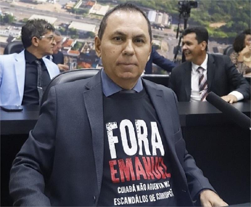 “Vereadores picolés de chuchu”: vereador Dilemário xinga Emanuel “Prefeito do Paletó, corrupto, canastrão e caloteiro”