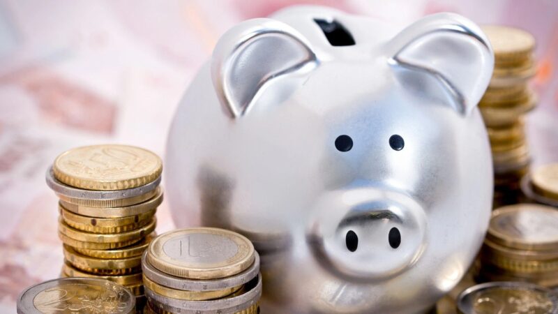Saques da poupança superam depósitos em R$ 908,6 mi em julho após 2 meses de resultados positivos