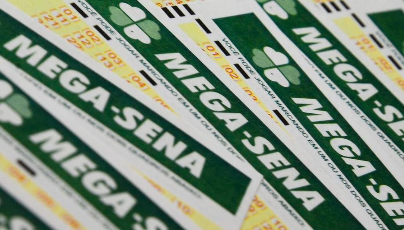 Quase 100 apostas de MS faturam a quadra em sorteio da Mega-Sena