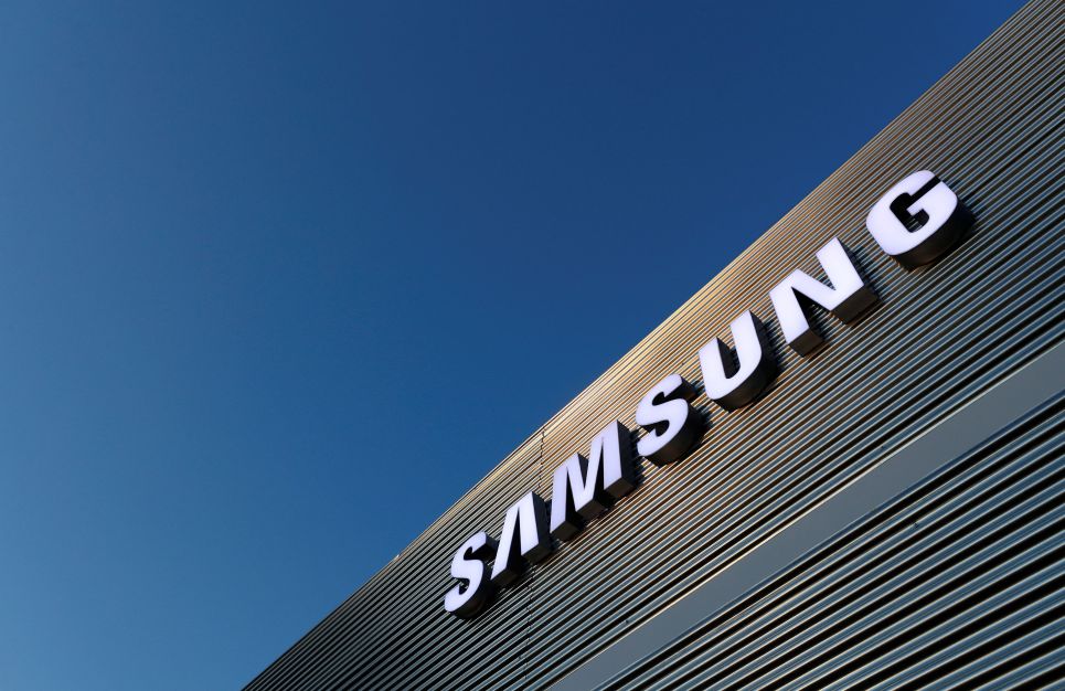 Samsung faz recall de 1 milhão de fogões para evitar que pets coloquem fogo na casa