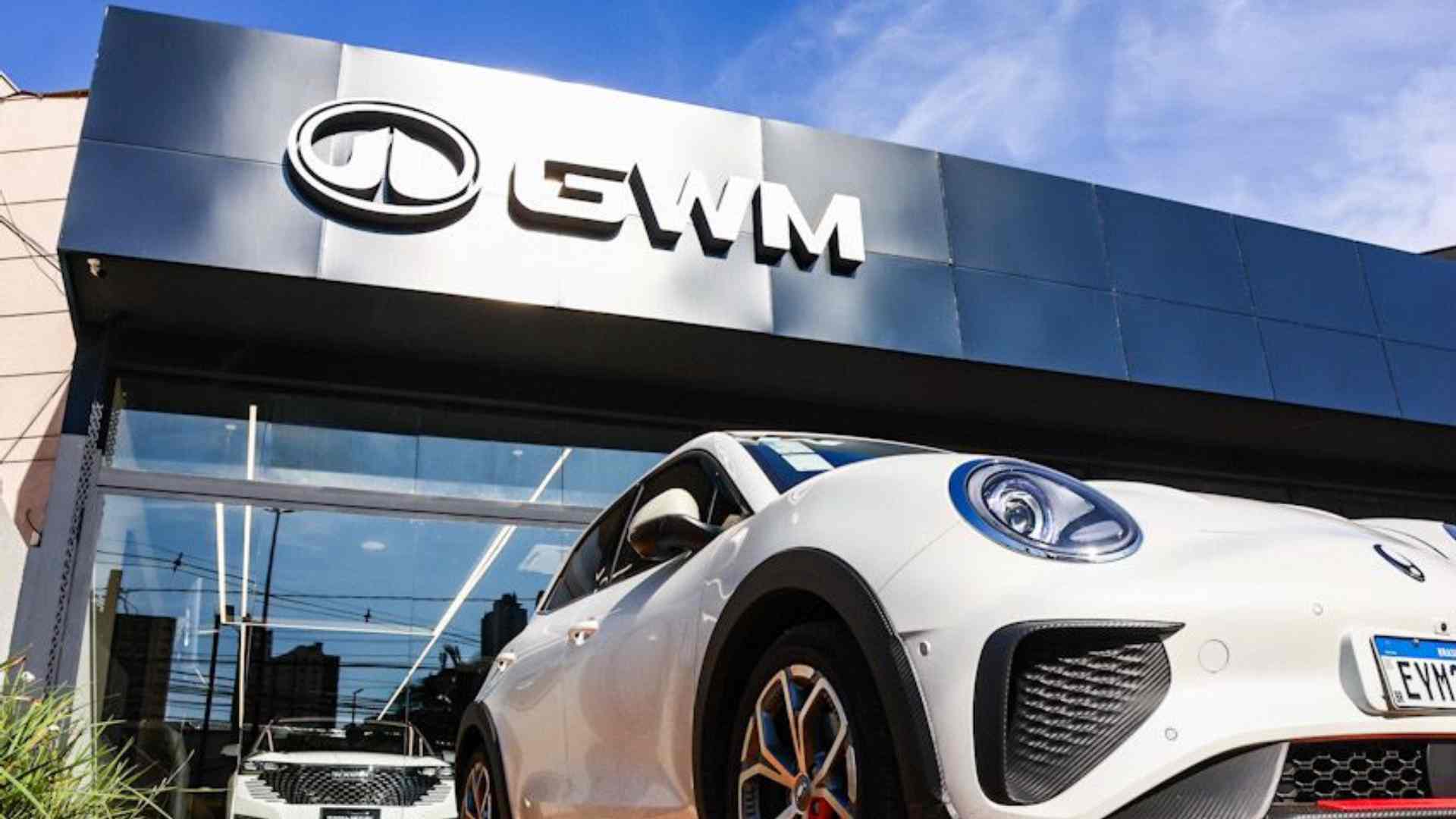 GWM inaugura loja com SUV que vira ‘gerador’ e modelos elétricos para test drive em Campo Grande