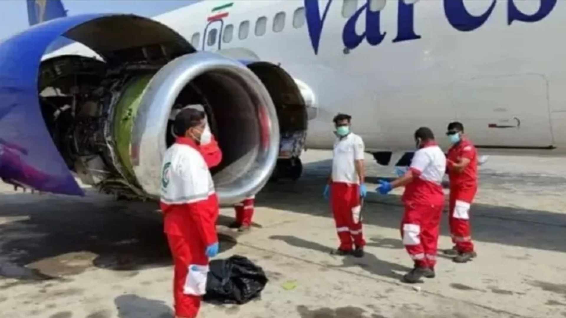 Mecânico morre ao ser sugado por turbina de avião em aeroporto do Irã