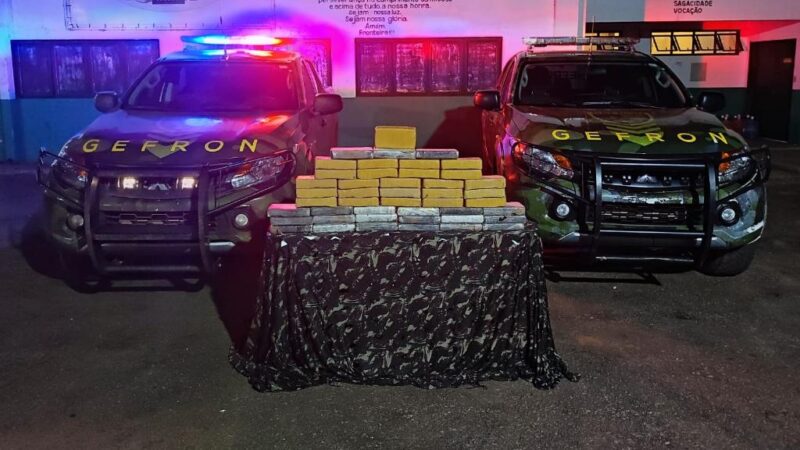 Gefron apreende 45 tabletes de cocaína e pasta base avaliados em R$ 956 mil