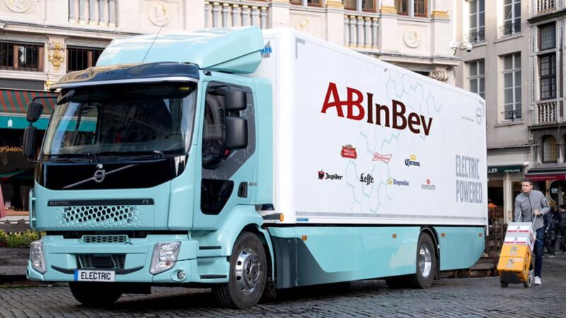 AB InBev amplia lucro e receita no 2º trimestre