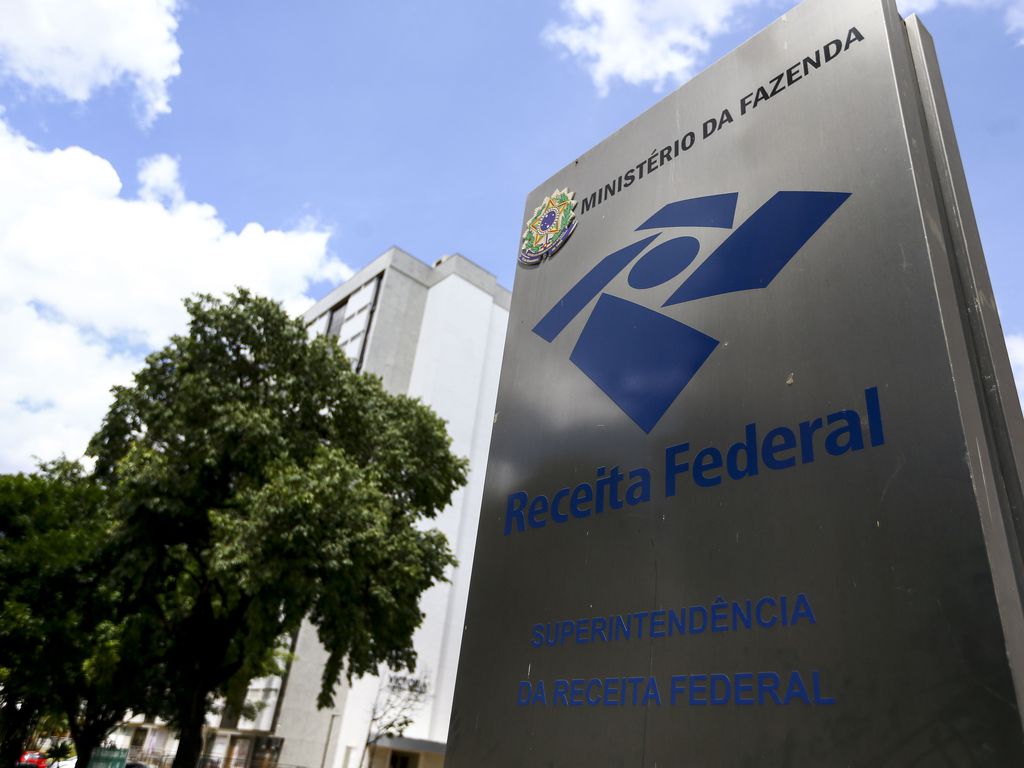 Restituição do IR: 4º lote é pago nesta sexta (30); veja quem pode receber