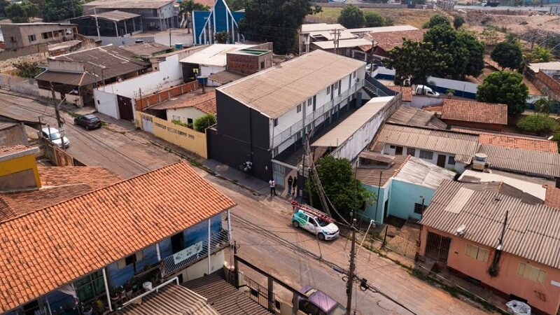 Empresa acusada de esquema na Saúde funciona em quitinete
