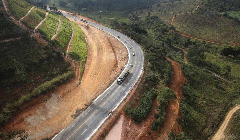 Entre as 10 melhores rodovias do país, 9 são concedidas à iniciativa privada, diz CNT