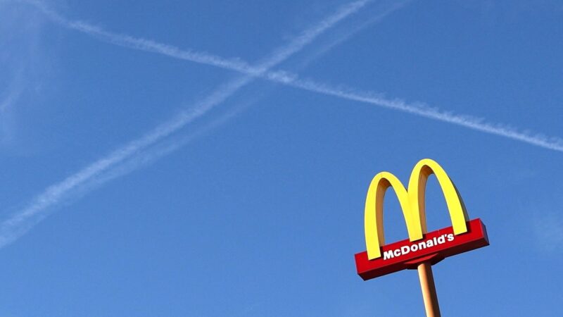 McDonald’s supera em lucro e receita, mas frustra em vendas de mesmas lojas