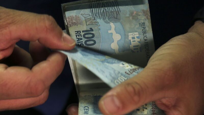 Emergentes tem saída de capital de US$ 17,1 bi em março, aponta IIF