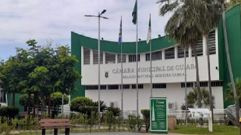 Presidente quer garantir direito a emendas de não reeleitos e coloca votação da LOA ainda este mês