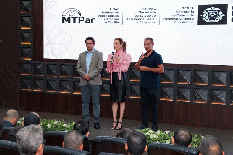 RESGATANDO VIDAS: Primeira-dama de MT coordena reunião de lançamento do Programa SER Família Fé e Vida