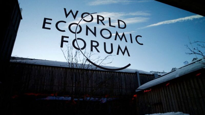 Risco de recessão e inflação preocupam líderes empresariais, diz Fórum Econômico Mundial