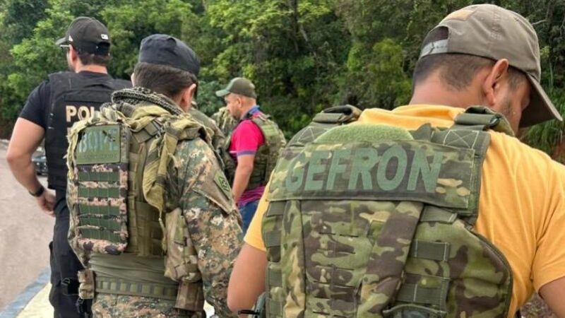 Gefron, Bope e Polícia Federal apreendem 420 quilos de cocaína em caminhão frigorífico