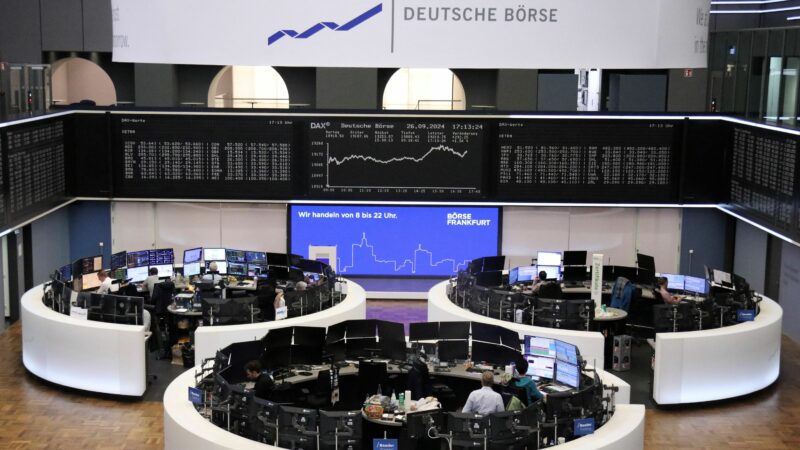 Bolsas da Europa operam em queda com preocupações sobre tarifas dos EUA