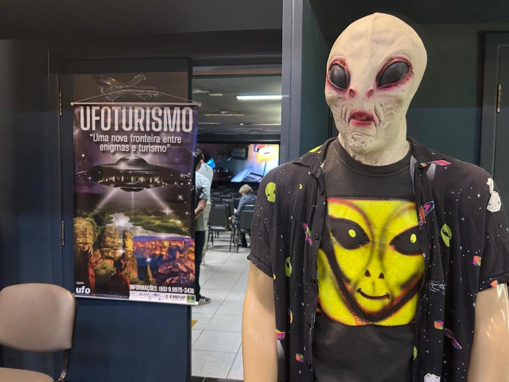 Ufoturismo atrai caçadores de mistérios do Brasil e do mundo para Mato Grosso