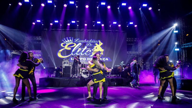 Milhares de pessoas curtem Festival Chico Gil de Lambadão na Expoagro