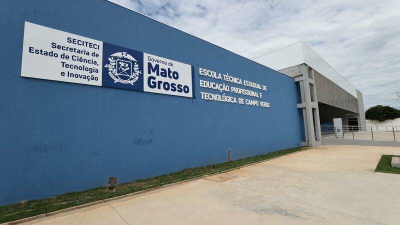 Jovens pesquisadores de escola técnica de MT desenvolvem soluções com foco em nanotecnologia e agricultura