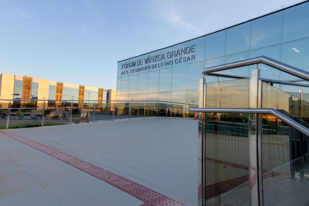 Aos 41 anos, Comarca de Várzea Grande se destaca por inovação, sustentabilidade e cidadania