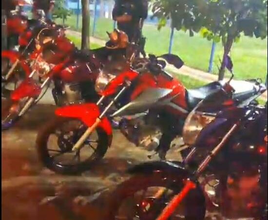 Polícia Militar frustra rolezinho em Rondonópolis e apreende 30 motocicletas irregulares