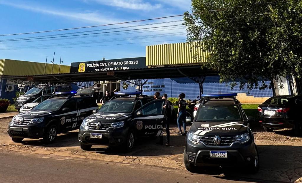 Polícia Civil prende homem em flagrante por descumprimento de medida protetiva em Água Boa