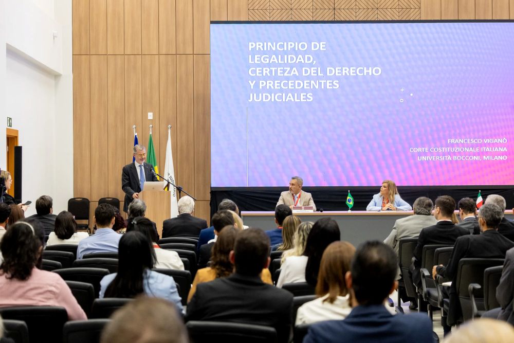 Congresso Internacional debate interpretação judicial e impactos da inteligência artificial