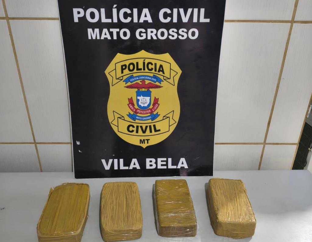 Polícia Civil prende três pessoas, apreende adolescente e fecha ponto de venda de drogas