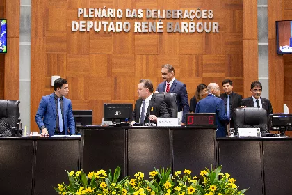 ALMT marca reunião com Governo para discutir crise no SAMU