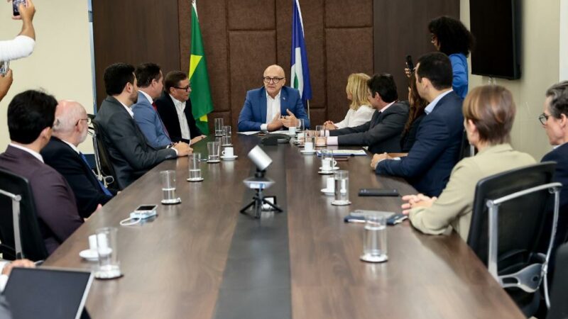 Governo de MT, MP e AMM firmam parceria para utilização de máquinas apreendidas em desmatamentos ilegais