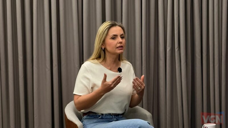 Clariana Barão critica eventual extinção do Pix