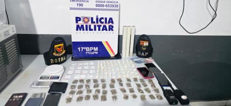 PM prende traficante e apreende 130 porções de drogas em MT