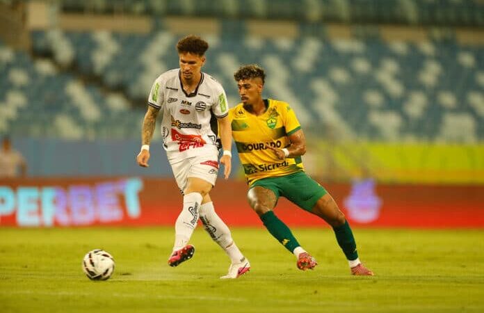 Cuiabá goleia Athletic na Arena Pantanal e volta a se aproximar do G6 da Série B